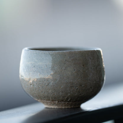 SUMI (澄美) Matcha Bowl + Two Cans of Hijiri no Sato Matcha