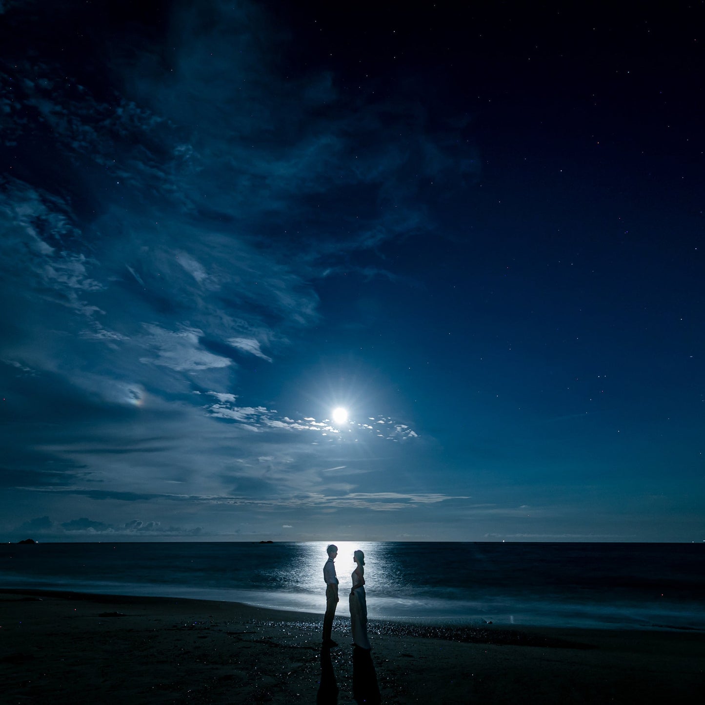 MIZUKI (水月) Matcha Bowl + Two Cans of Hijiri no Sato Matcha